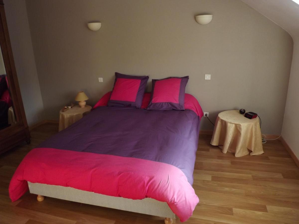 Apartamento Chez Lili Izé Exterior foto